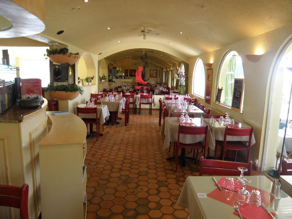 Dolce Vita Bruay La Buissiere Bagian luar foto
